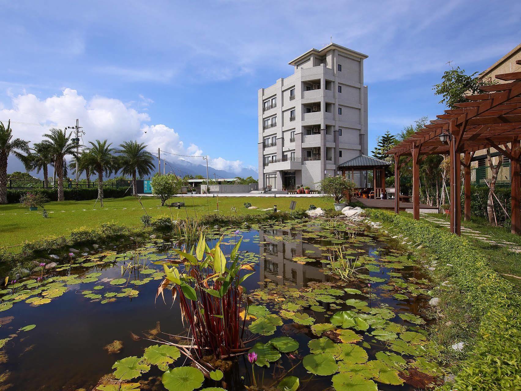 Flowers Bed&Breakfast Ji'an Exterior foto