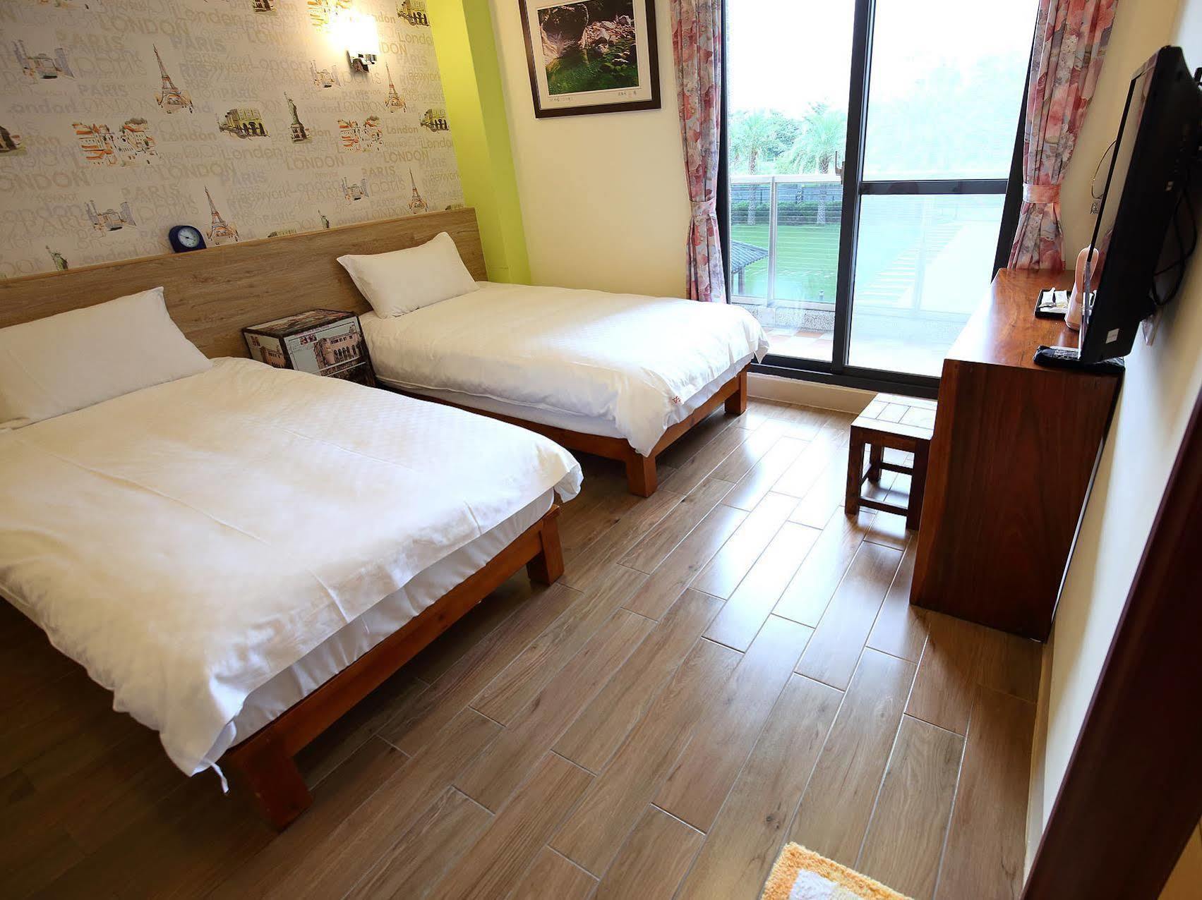 Flowers Bed&Breakfast Ji'an Exterior foto
